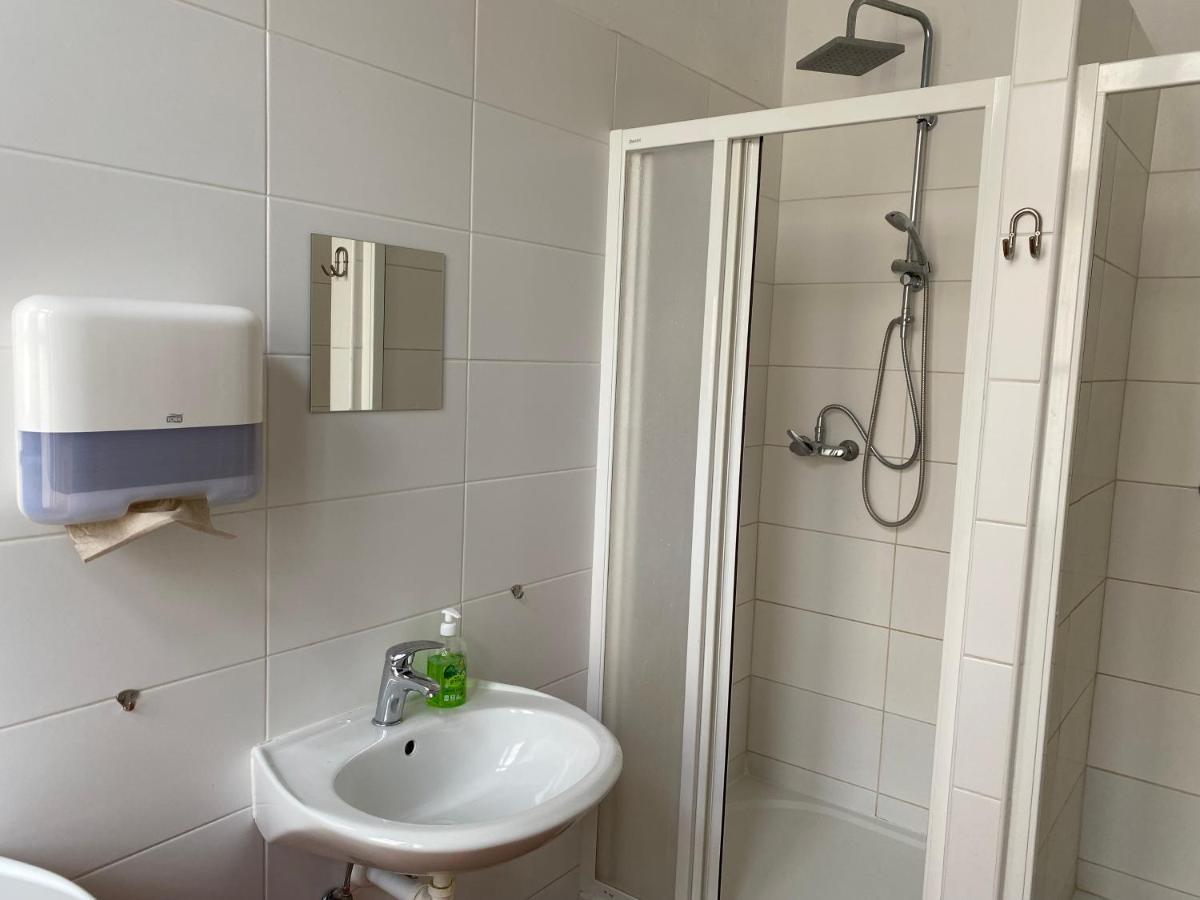 Hostel Emma Prague Extérieur photo