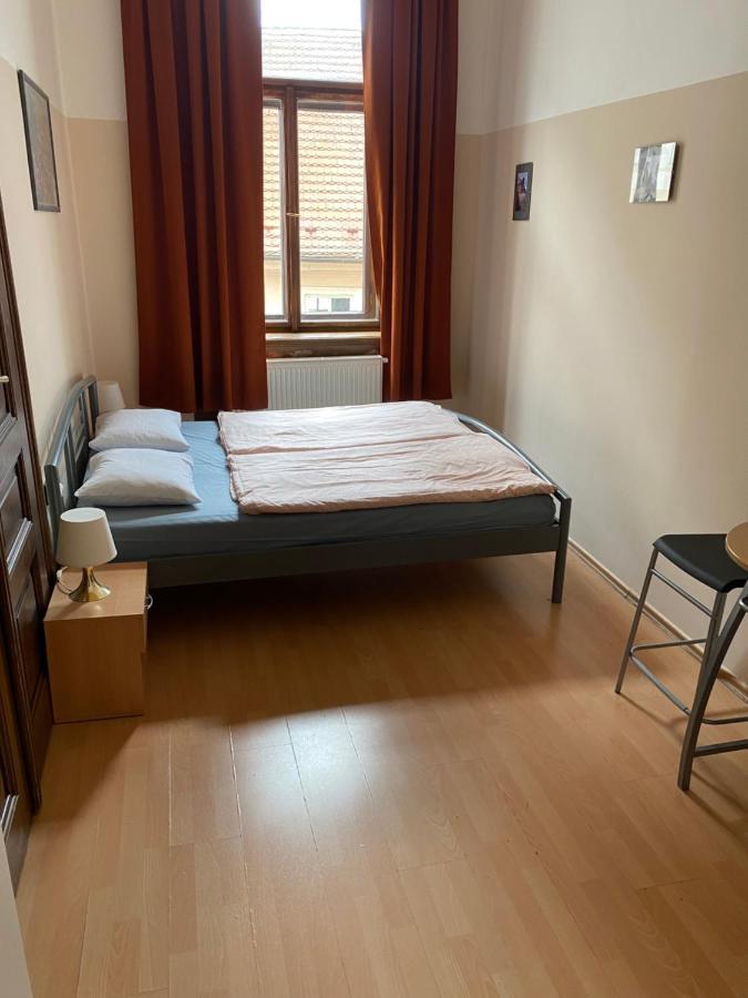 Hostel Emma Prague Extérieur photo