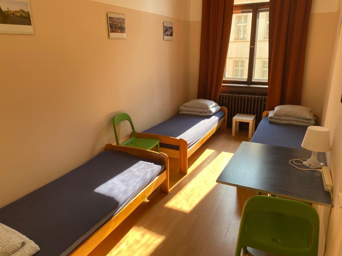 Hostel Emma Prague Extérieur photo