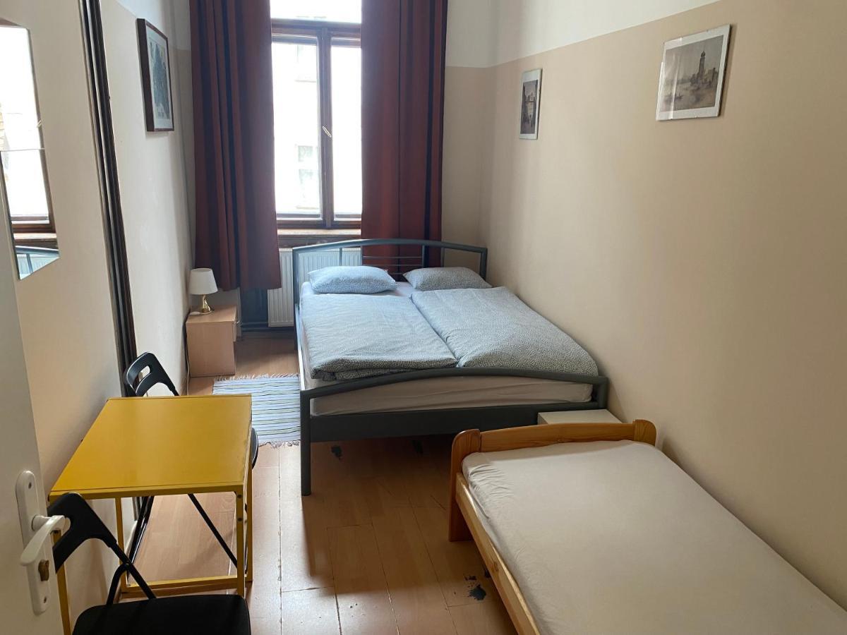 Hostel Emma Prague Extérieur photo